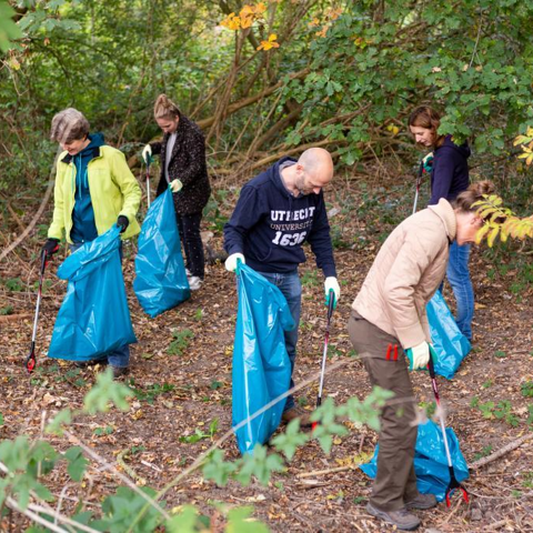 Natuurwerkdag Afvalverwijderendick Boetekees UU