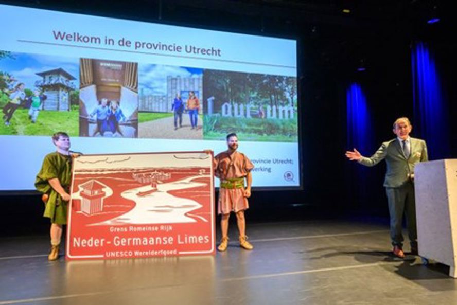 Limes Rob Van Muilekom En Unesco Bord